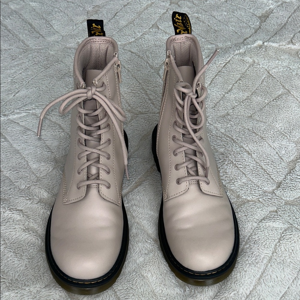 Dr. Martens Women's 1460 Smooth Leather Lace-Up Boots, Size 7 - Picture 3 of 10